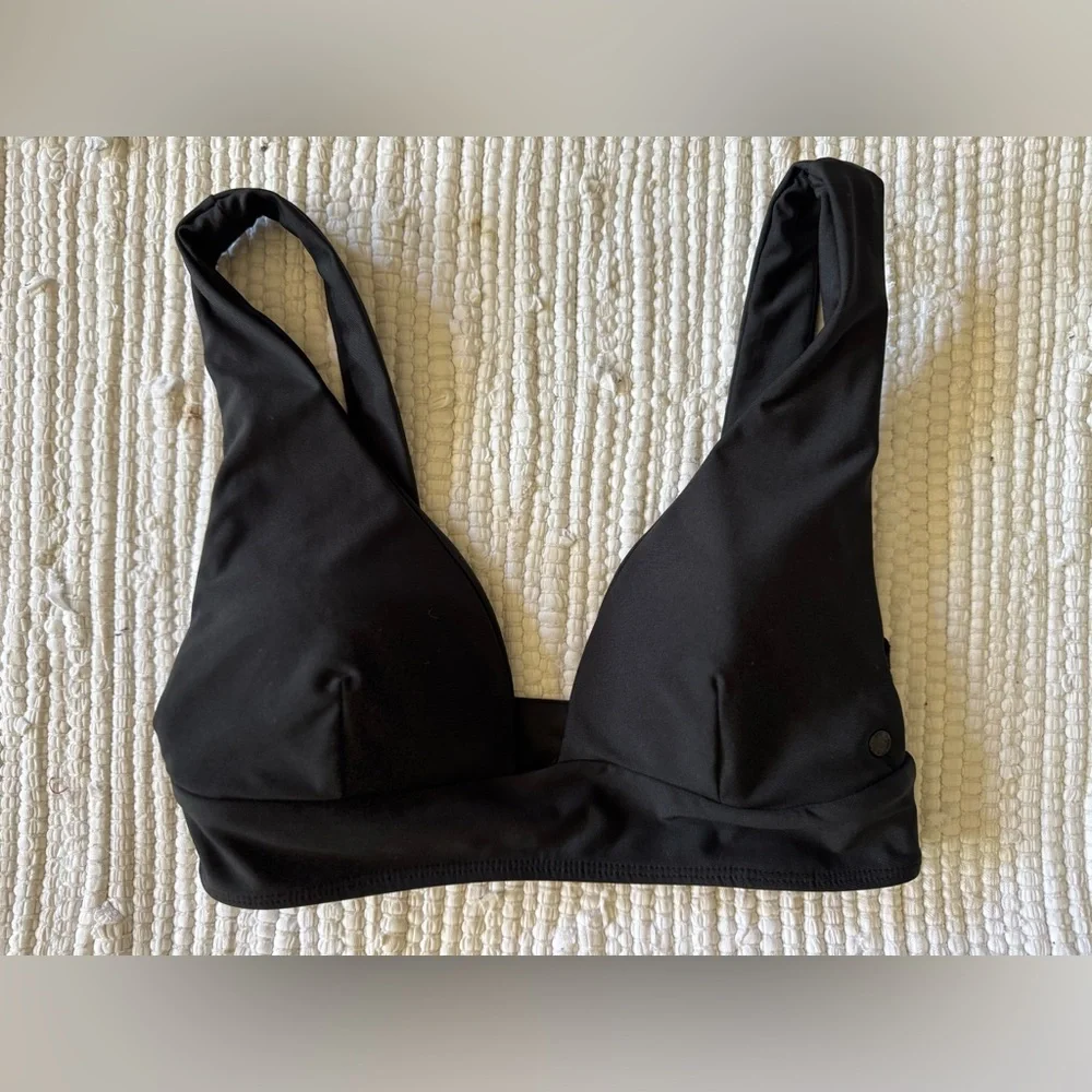Volcom Bikini Top - Picture 1 of 5